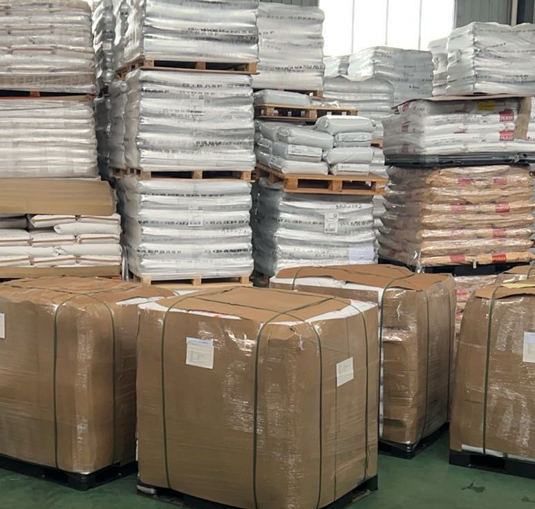 沙伯基礎 PEEK LCL33E 15%碳纖 良好的成型性能,耐磨損性良好,潤滑